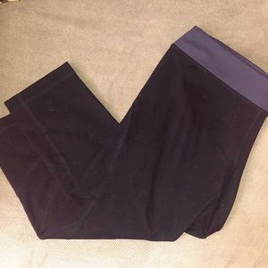 L.L. Bean 3/4 Length Athletic Tights - Size S